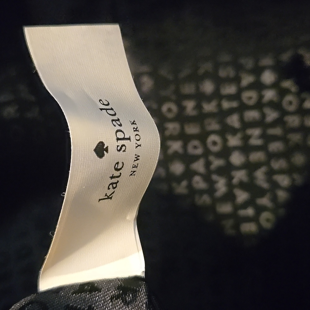 Kate Spade Carmella Weekend Tote - Picture 6 of 9